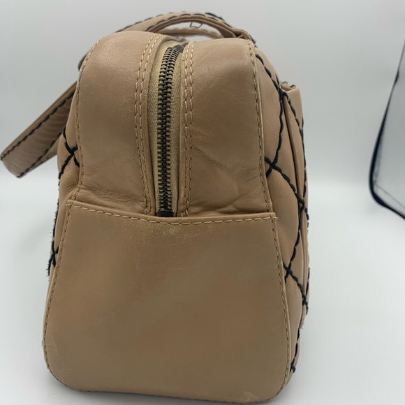 Chanel Wild Stitch Boston handbag Beige - Picture 5 of 15